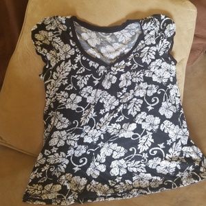 Arizona black and white T-shirt